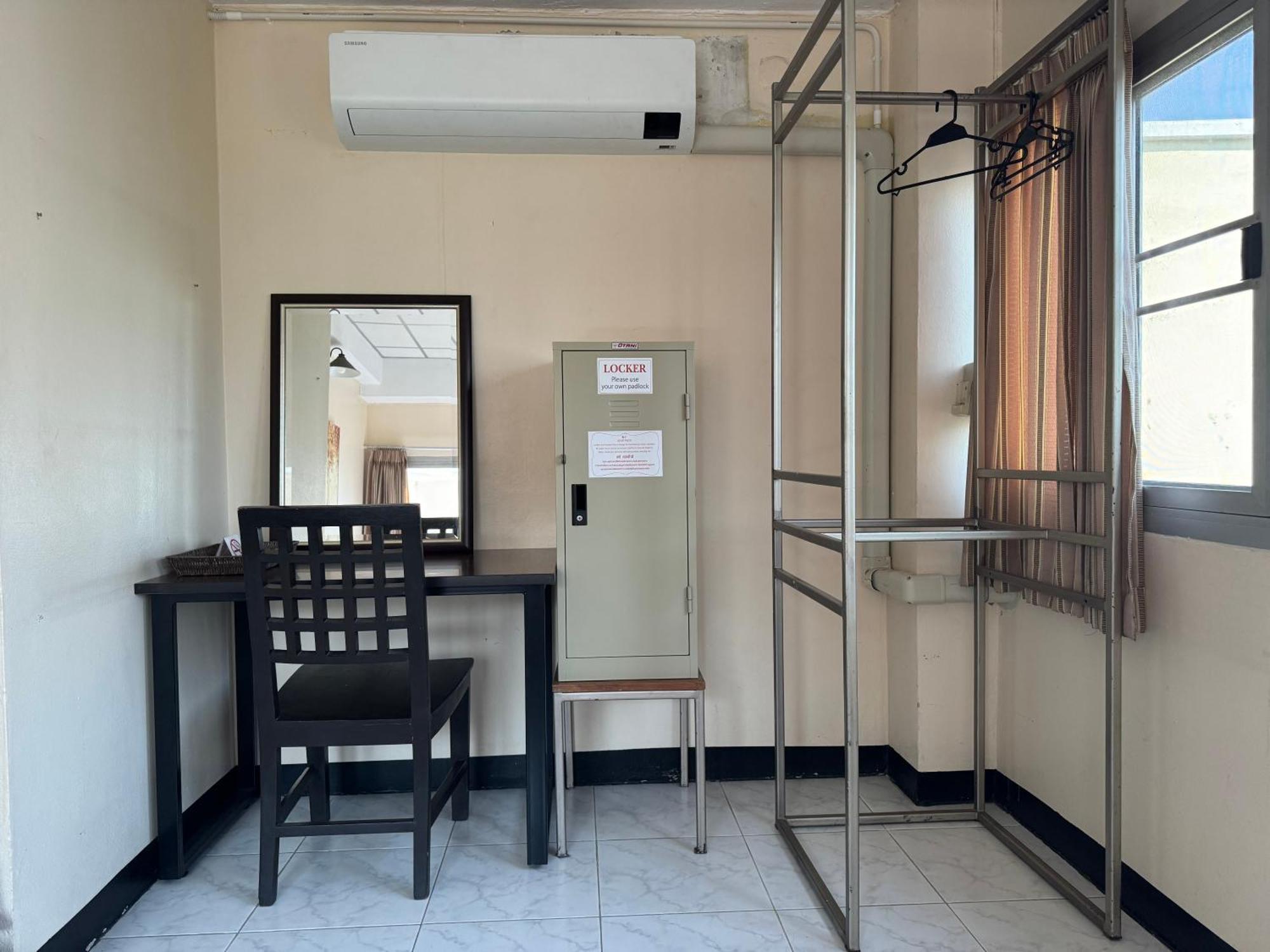 Kc Guest House Bangkok Exterior foto